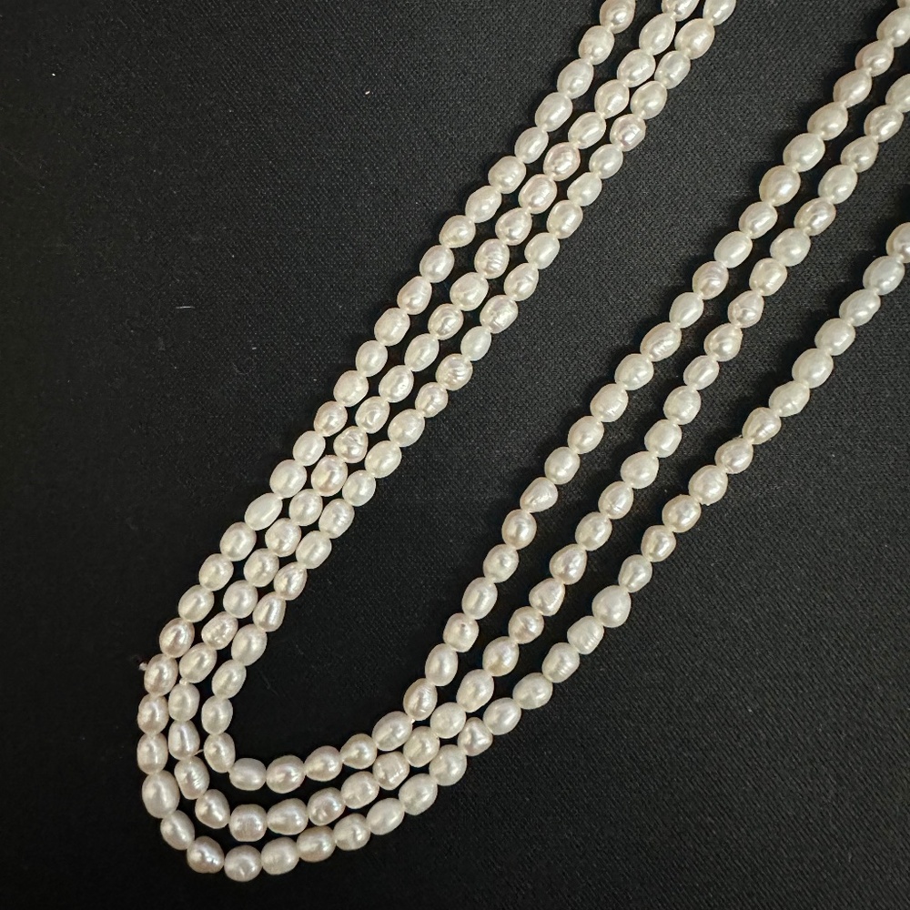 3 Strand Pearl Necklace - Picture 4 of 4